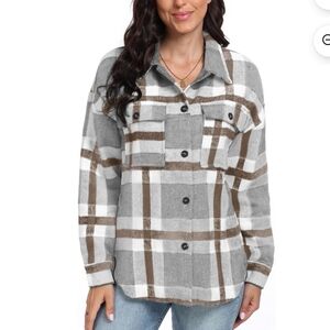 Plaid Shacket Shirt Button Down Longsleeve Size Medium